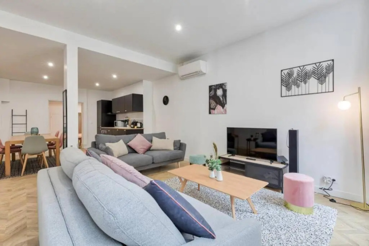Appartement de standing proche ArcTriomphe - 8P