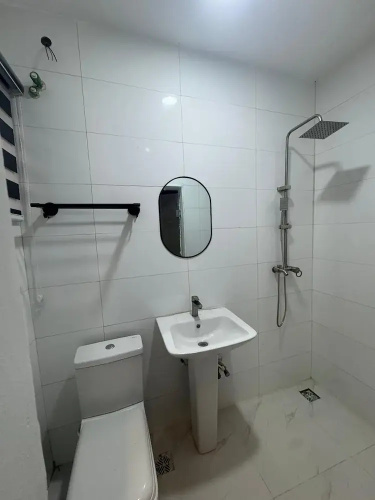 Kozy Apartment & Lounge