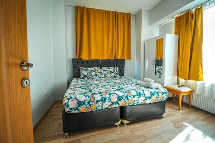 Güllehane Apartments