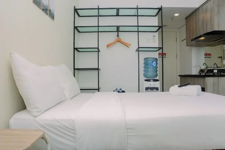 Best and Stylish Studio Unit Springlake Summarecon Apartment