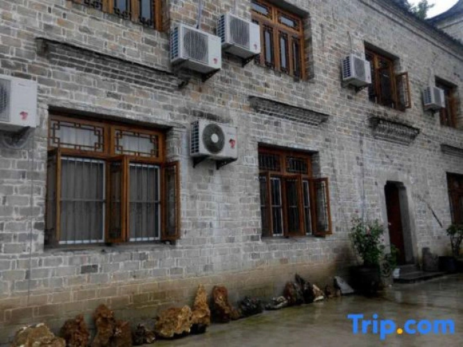 Jing County Hongxing Hotel