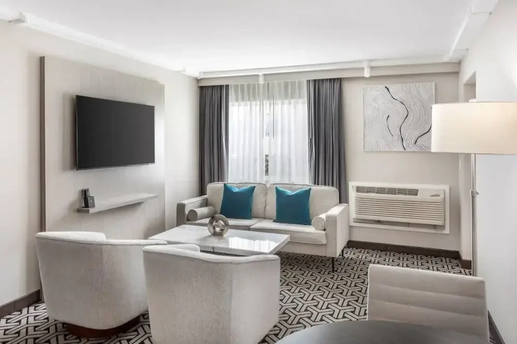 Double Suite