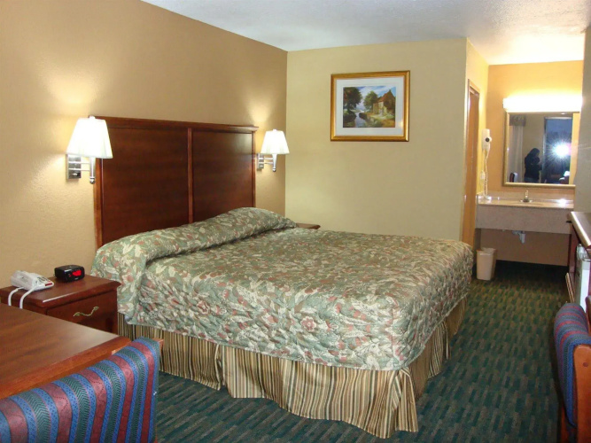 Drakes Creek Inn