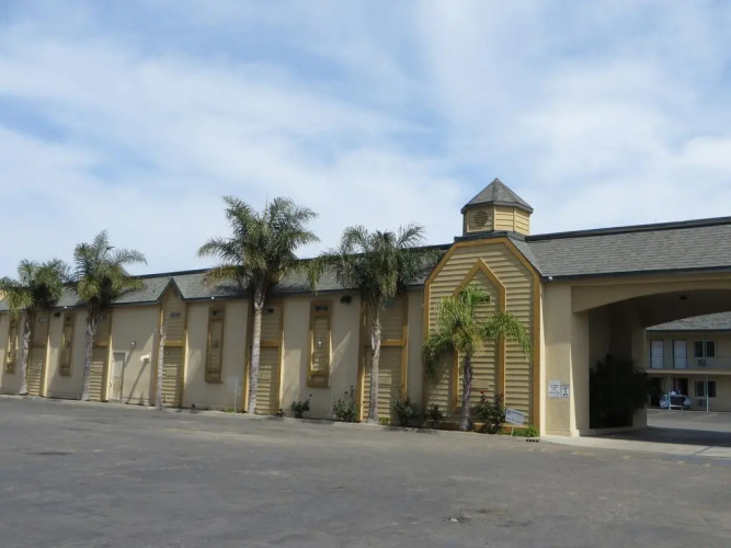 Del Playa Inn - Oxnard, CA