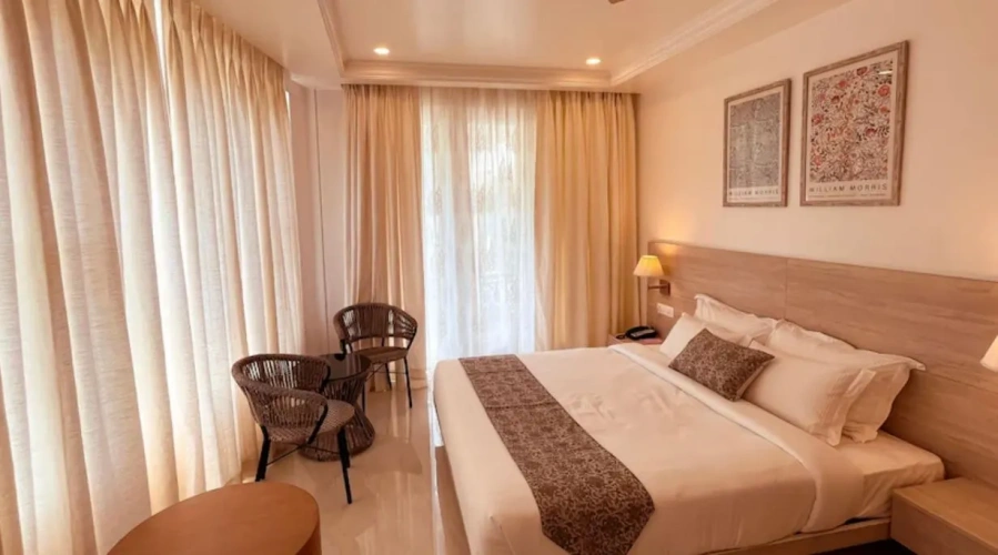 Deluxe Double room with balcony
