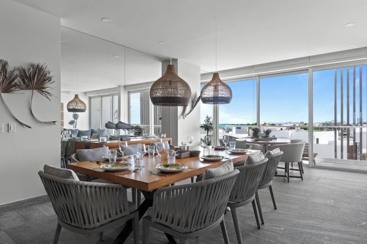 3 Bedrooms Superior Apartment with balcony
