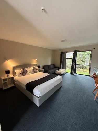 Luxury Double Suite with garden view