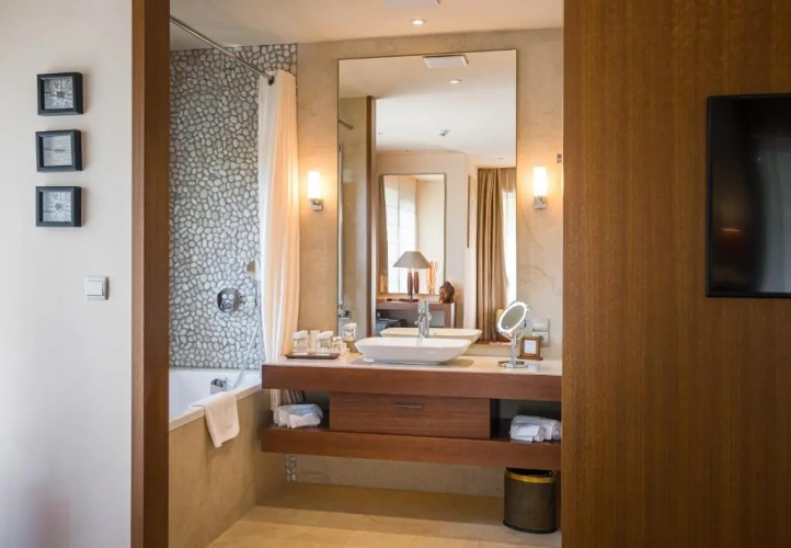 Penthouse Suite