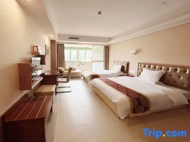 3 Bedrooms Suite