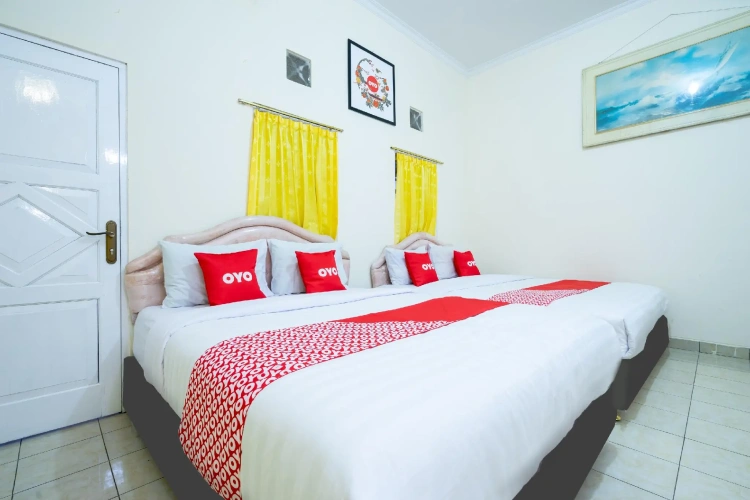 Standard Twin Family room