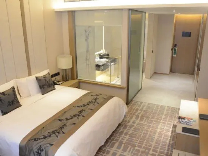 Days Hotel & Suites by Wyndham Liangping