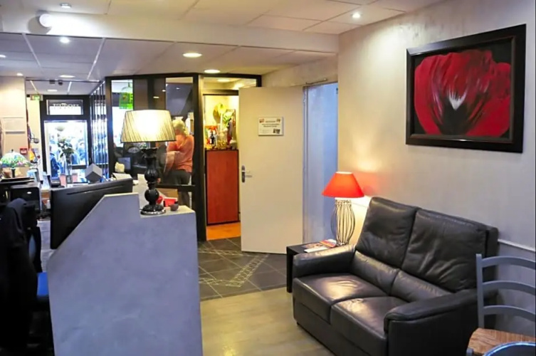Htel Saint Jean