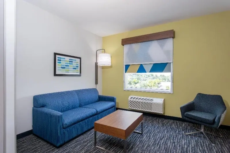 Standard Suite