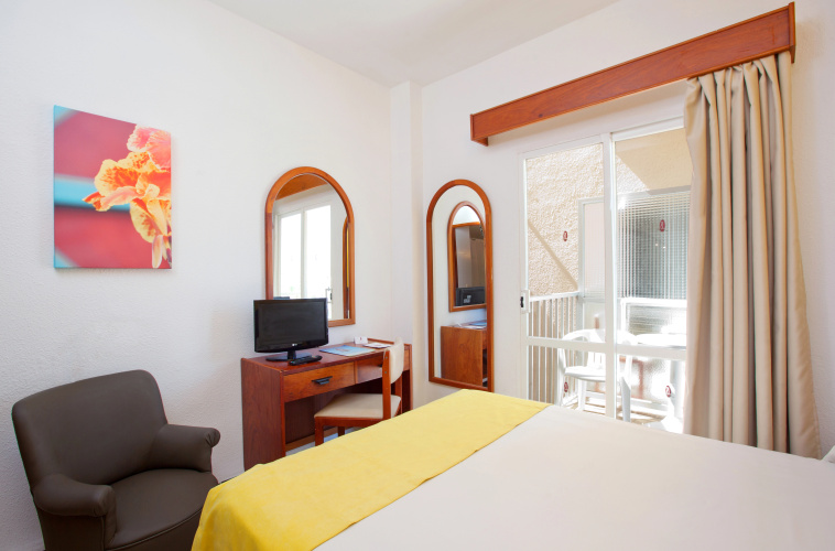 Hotel JS Can Picafort photo 6