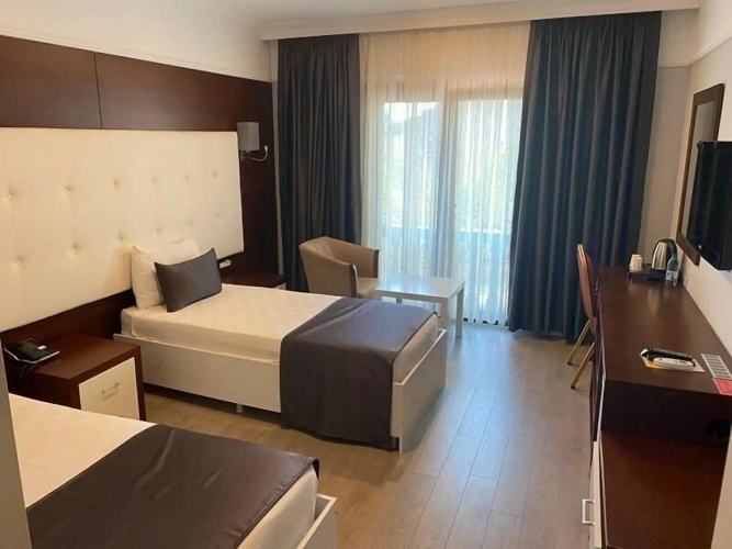 Paradise Island Hotel