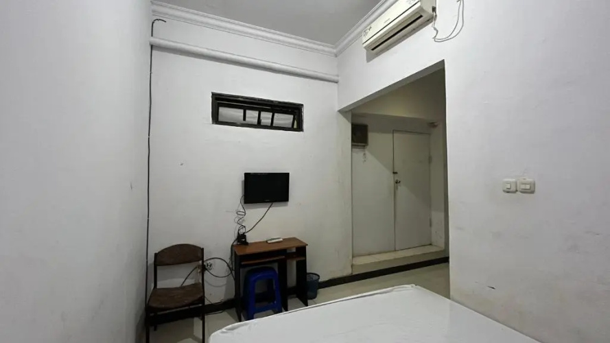 Hotel O Kost Biru