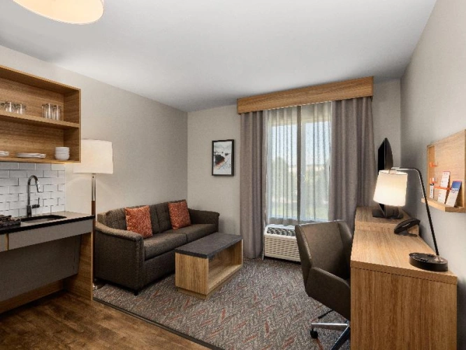 Standard Suite