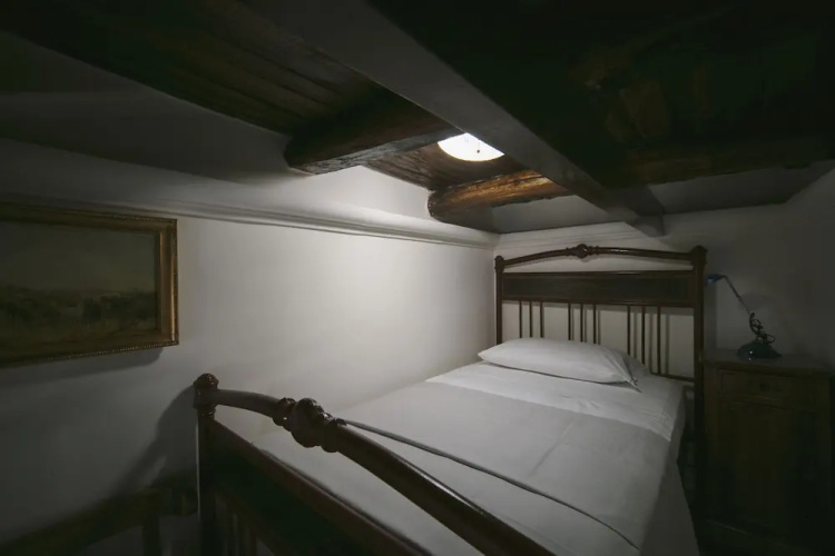 Area Angioina Suites