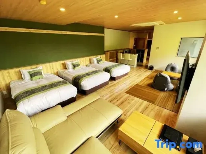 Triple Suite