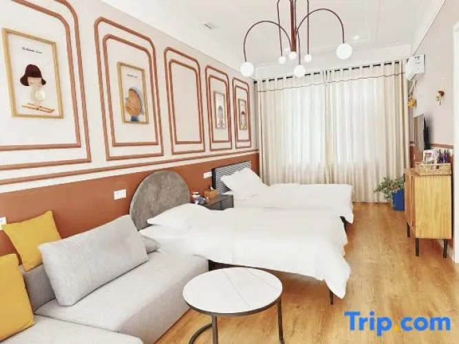 Standard Family room