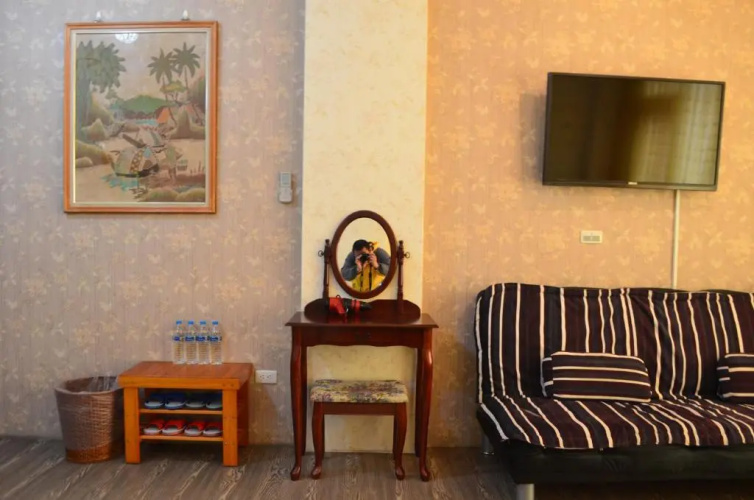 Grapefruit Heping Guesthouse
