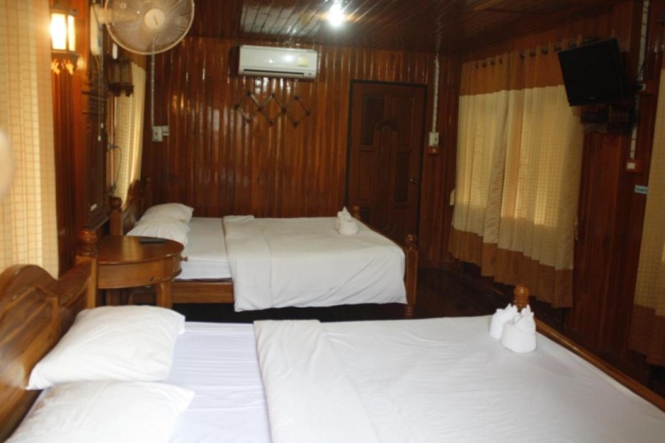 Standard Double room with balcony and with view