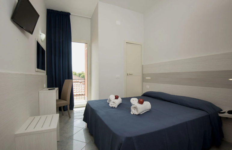 Hotel Scarlet