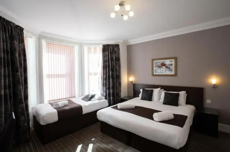 Standard Quadruple room