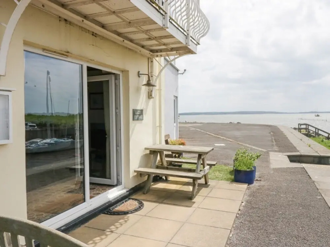 Lazey Cottage