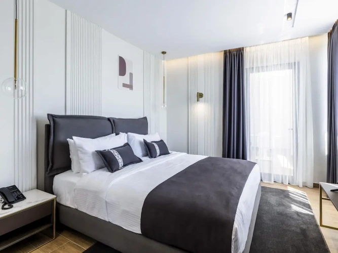 Deluxe Double room with Forest View