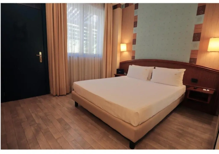 Economy Double Basement room