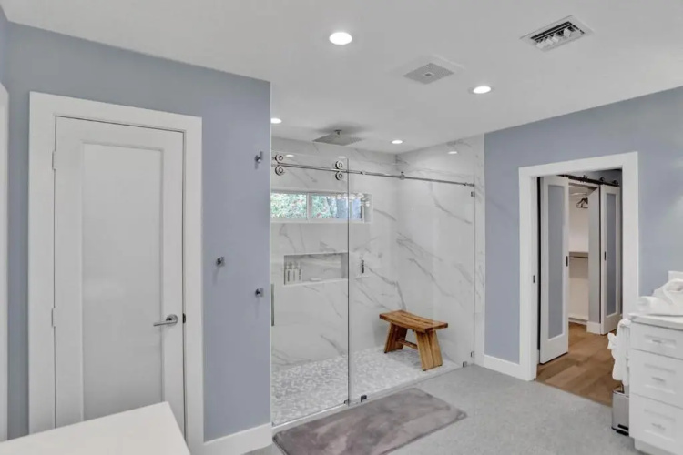 Modern & Fun 3BD Villa by the Beach, Pool & BBQ