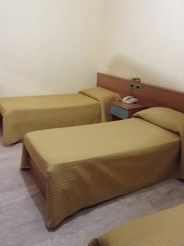 Standard Triple room with balcony