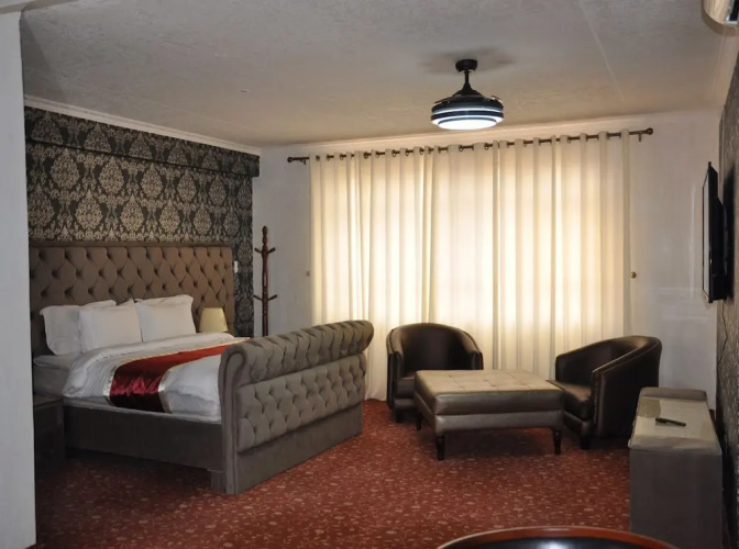 Elite Suites Hotel