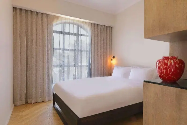 1 Bedroom Double Suite