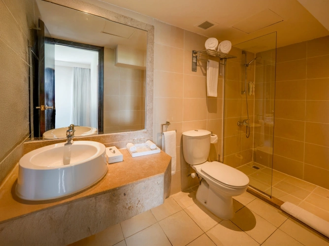 Family Double room with garden view