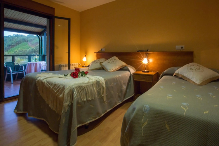 Hotel Restaurante Canero