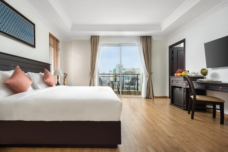 Deluxe Double room with balcony