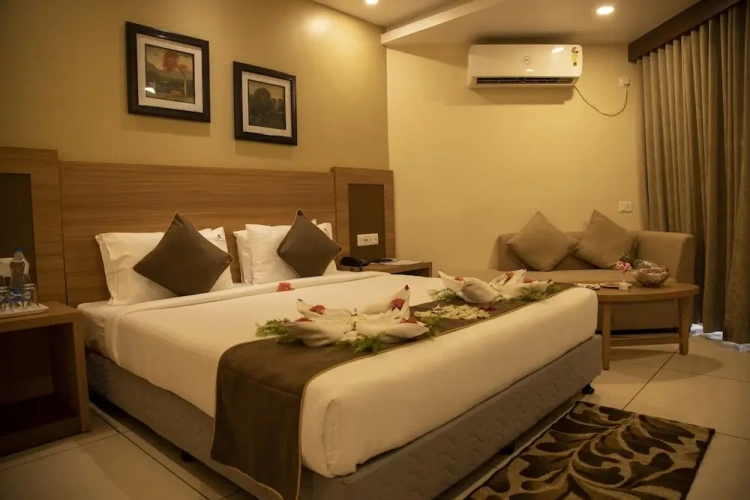Deluxe Double room with partial sea view