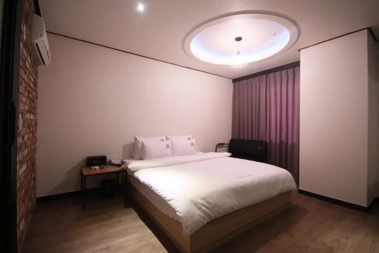 Changwon Sangnamdong XO