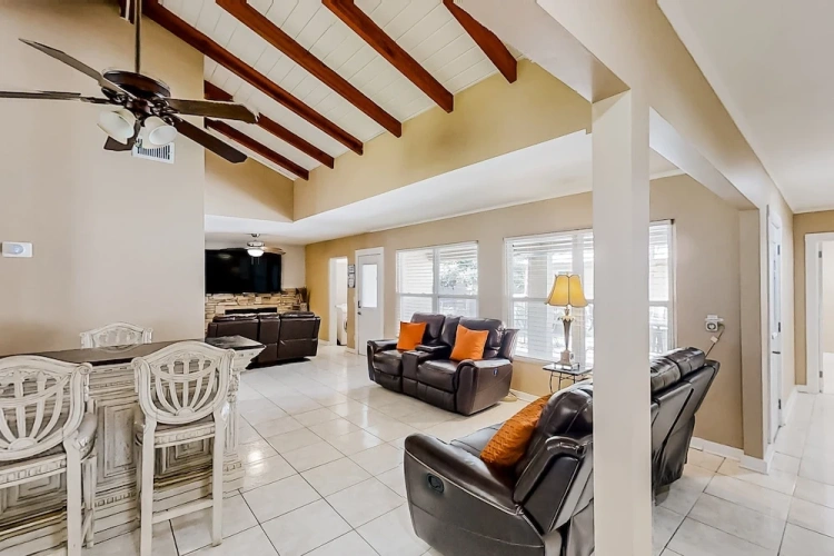 Bungalow
