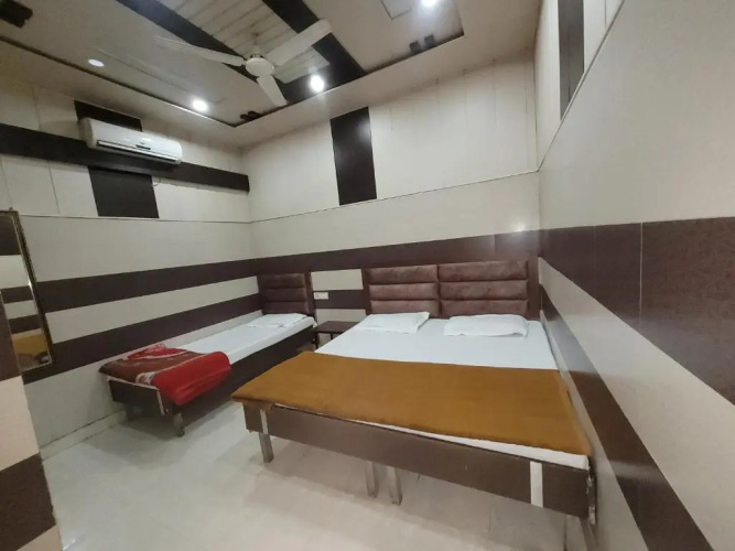 Asha Guest House