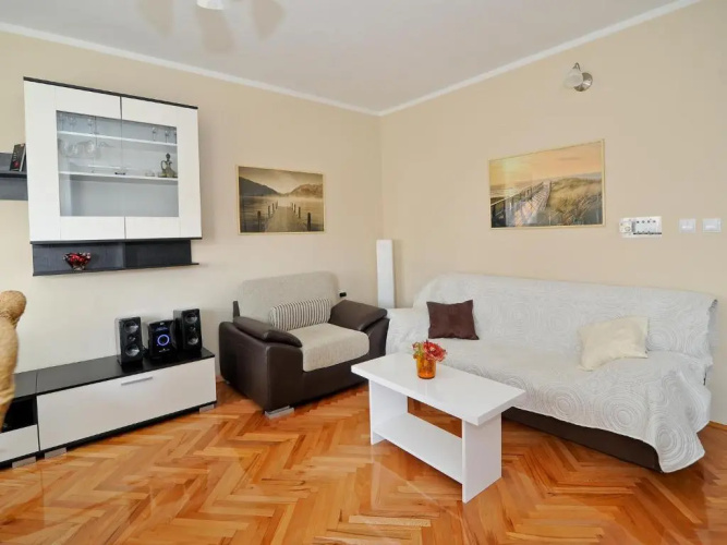 Apartment Sunny Side