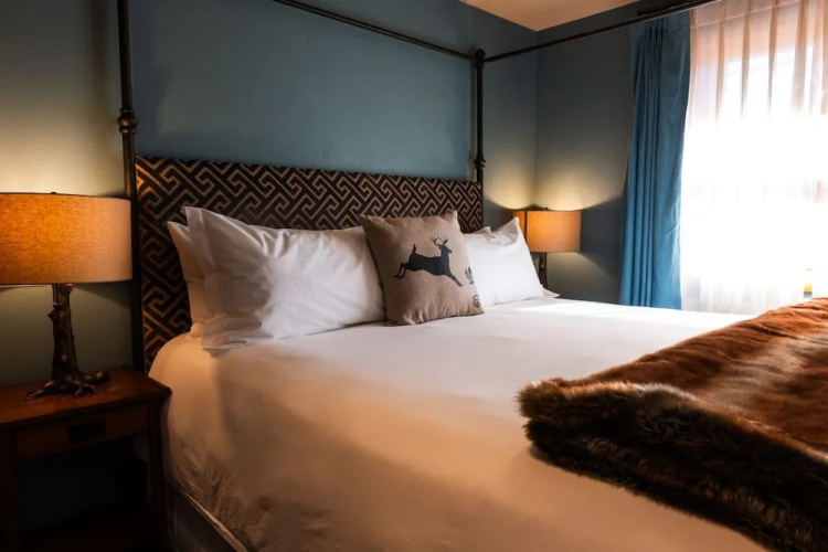 Mount Lemmon Lodge