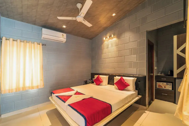 Seasons Suites HBR