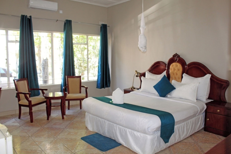 Fatmols Hotel