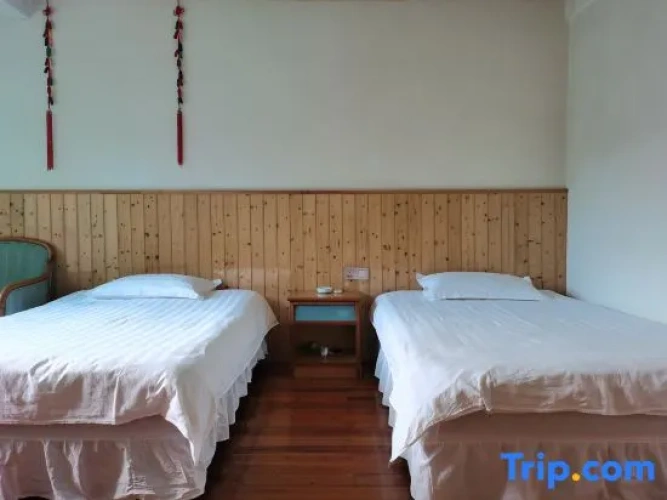 Bed in Dorm