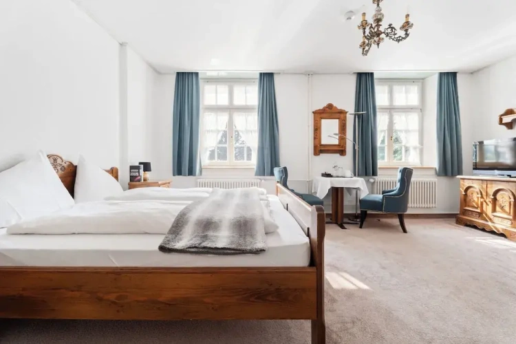 Standard Double room with balcony