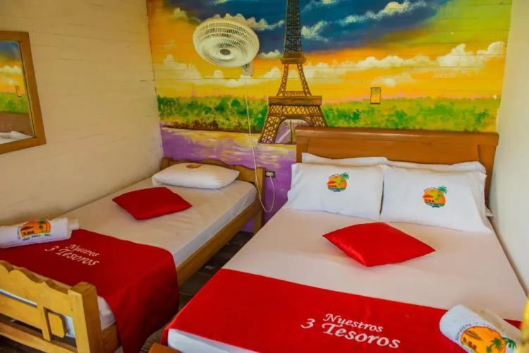 Standard Triple room