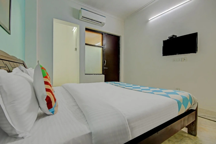 Classic Triple room
